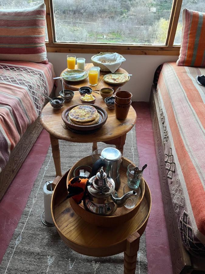 Bed and Breakfast Amlougui House Asgaour Exterior foto